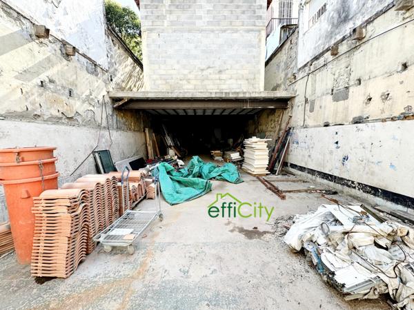Local Commercial 15 pièces - 630 m² Exclusivité efficity