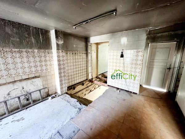 Local Commercial 15 pièces - 630 m² Exclusivité efficity