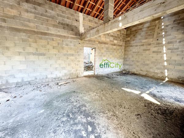 Local Commercial 15 pièces - 630 m² Exclusivité efficity