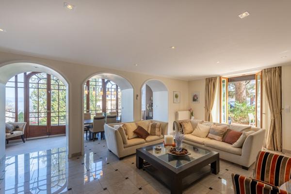 Vente Appartement de luxe Évian-les-Bains 6 Pièces 230 m²