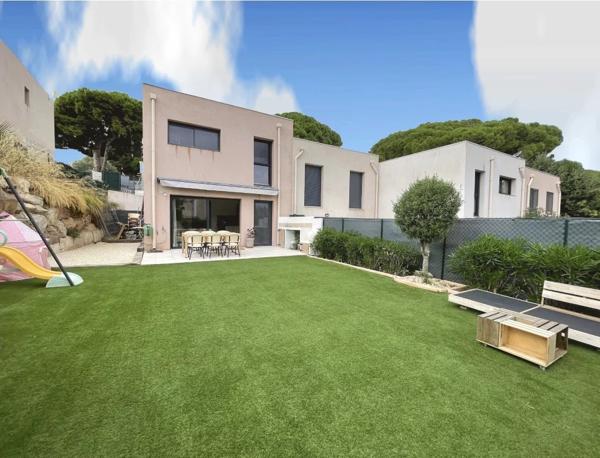 Immobilier Fréjus (83600) – Maison 77.55m2 – 455 000 €