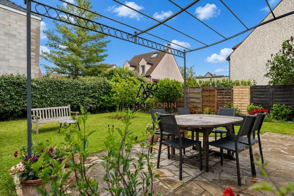 Maison Chatou - 8 pièces - 188.57 m² Chatou Maison Chatou - 8 pièces - 188.57 m² Chatou