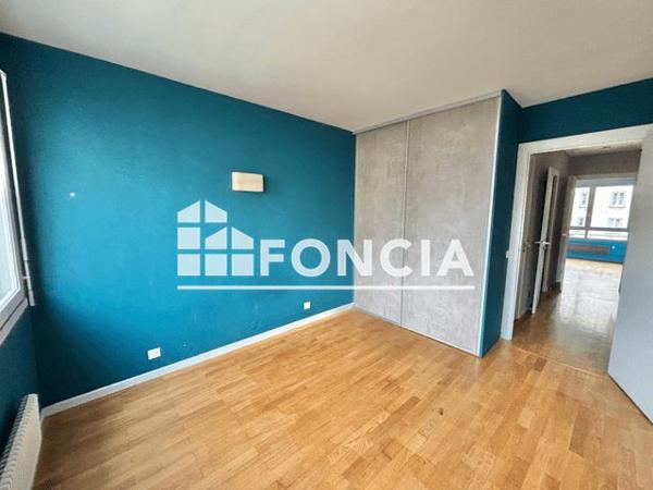 Location Appartement 3 pièces 77.76 m² - 24 RUE CRILLON Lyon 69006