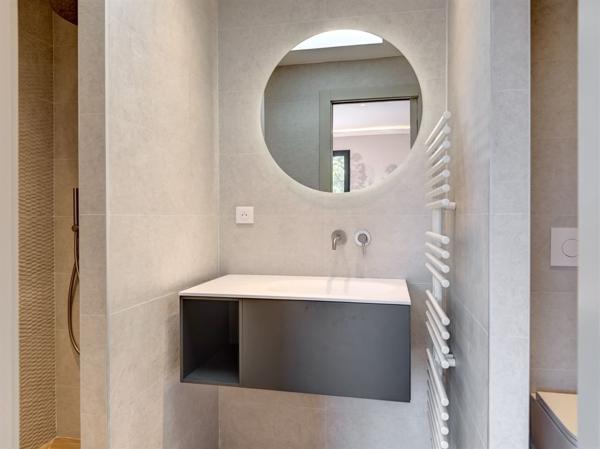 Vente Villa de luxe Tourrettes 5 Pièces 240 m²