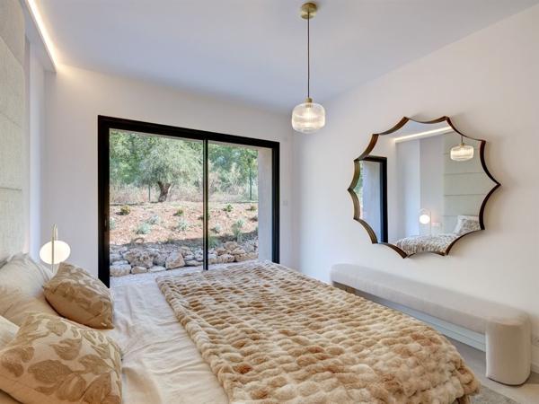 Vente Villa de luxe Tourrettes 5 Pièces 240 m²