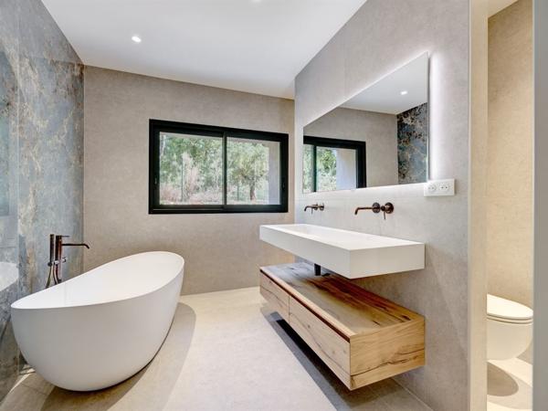 Vente Villa de luxe Tourrettes 5 Pièces 240 m²