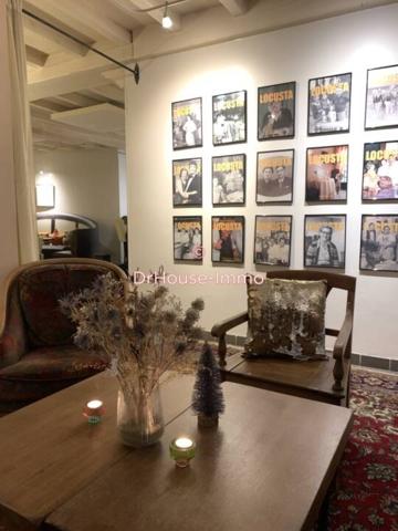 Commerce à vendre 40 pièces de 1 409 m²