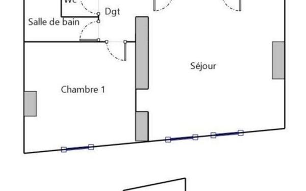 Immeuble à vendre    7 pièces • 233 m2 Frouard