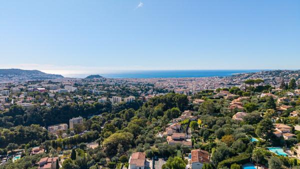 Vente Maison contemporaine Nice 6 Pièces 190 m²