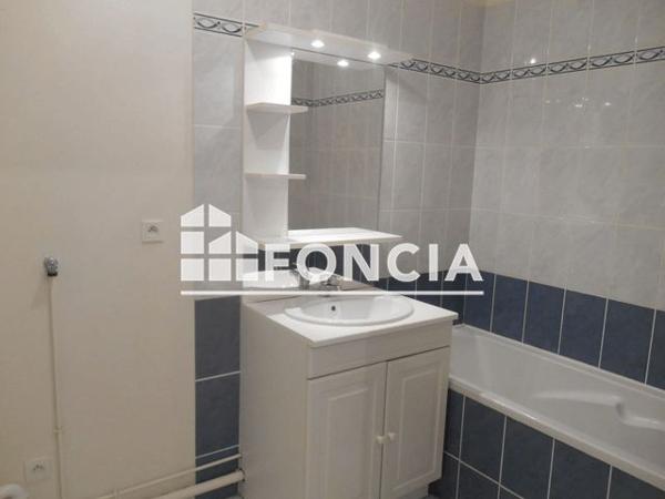 Location Appartement 3 pièces 62.9 m² - 4 RUE ALAIN LEGRAND Plescop 56890