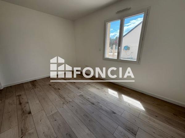 Location Maison 5 pièces 79.9 m² - 30 RUE BUCY D'AMBOISE Brain Sur Allonnes 49650