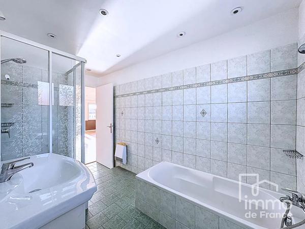 Appartement à vendre à Valserhône (01200)