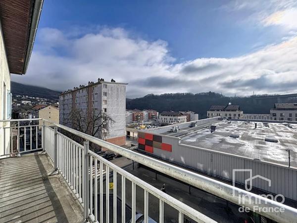 Appartement à vendre à Valserhône (01200)
