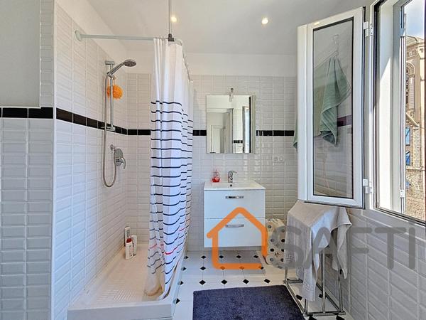 Maison de ville rare en centre de Beausoleil, à 5 minutes à pied de Monaco – un bijou au cœur de la ville !