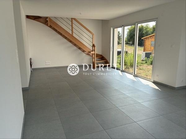 MAISON NEUVE 3 CHAMBRES - A LOUER MOUZILLON