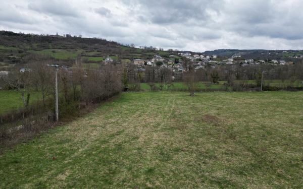 Terrain à vendre    Espalion