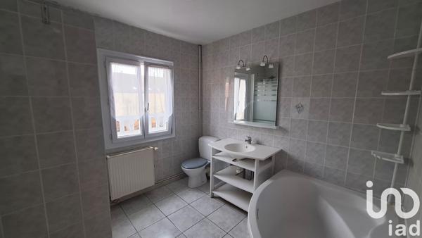 Maison 5 pièces de 77 m² à Dreux (28100)