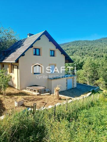 BELLE FAMILIALE QUÉRIGUT