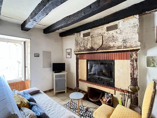A vendre Maison de village sur la commune de Cubjac Auvezere Val d'Ans24640