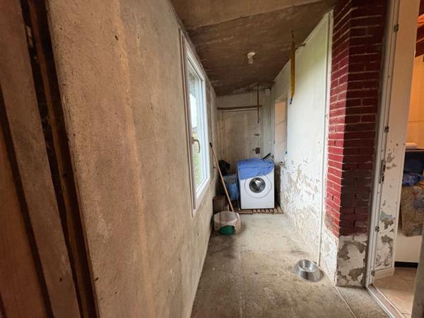 🏡 Cerisy-la-Salle – Maison mitoyenne d’un côté, 126 m² + dépendance de 54 m² (50)