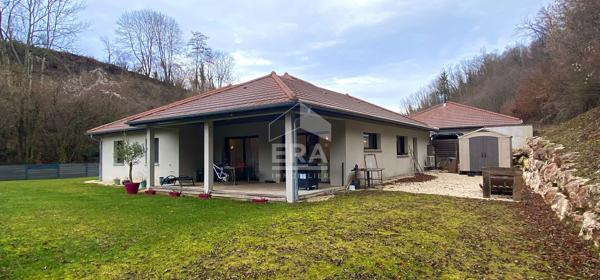 Maison plain-pied 6 pièces 129 m² à CHARAVINES
