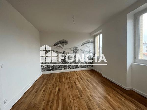 Location Appartement 4 pièces 78.16 m² - 28 BD ARISTIDE BRIAND Clermont-ferrand 63000