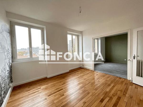 Location Appartement 4 pièces 78.16 m² - 28 BD ARISTIDE BRIAND Clermont-ferrand 63000