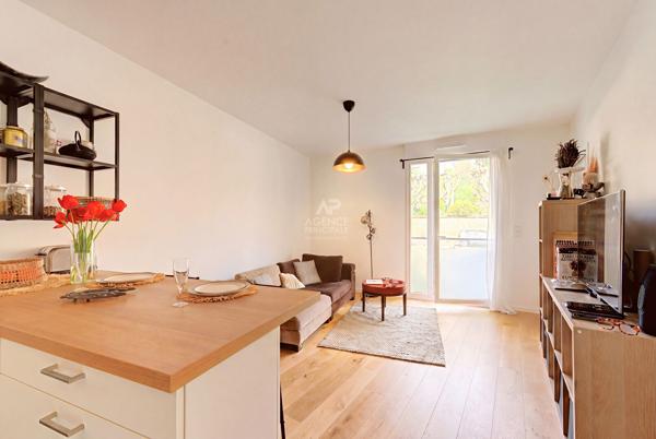 Appartement Saint Germain En Laye 2 pièce(s) 37.01 m2 318 000 € **  - Référence  18564