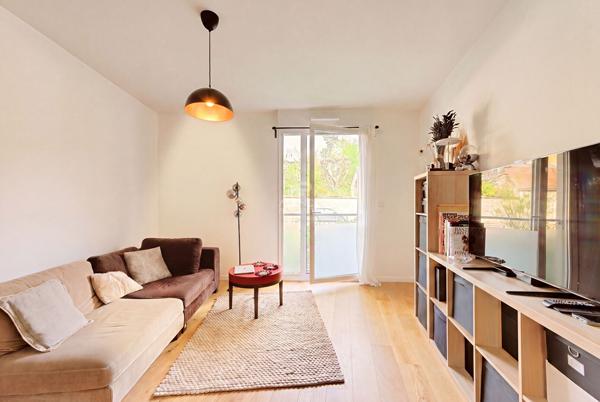 Appartement Saint Germain En Laye 2 pièce(s) 37.01 m2 318 000 € **  - Référence  18564