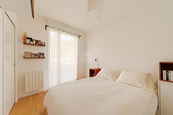 Appartement Saint Germain En Laye 2 pièce(s) 37.01 m2 318 000 € **  - Référence  18564