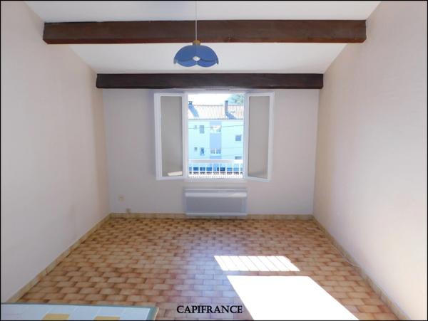 DIGNE-LES-BAINS (04000) Appartement T2 dans petite copropriété avec cave et stationnement