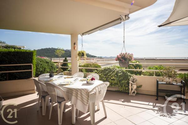 Appartement F2 à vendre  2 pièces - 61,78 m2 MANDELIEU LA NAPOULE - 06