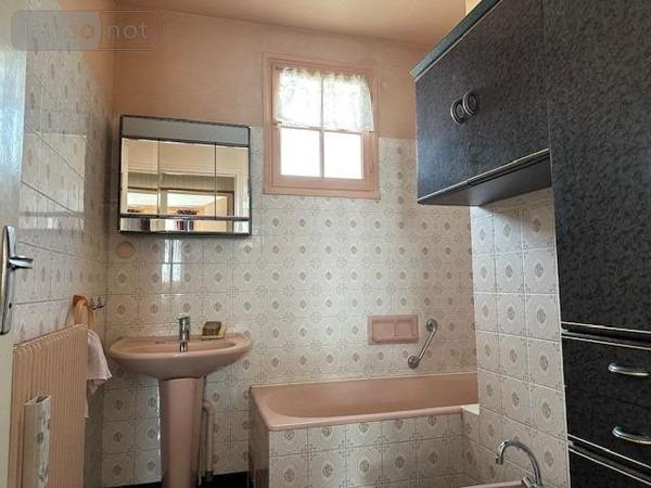 Pavillon à vendre à Neufchâtel-en-Bray en Seine-Maritime (76270), ref : H629