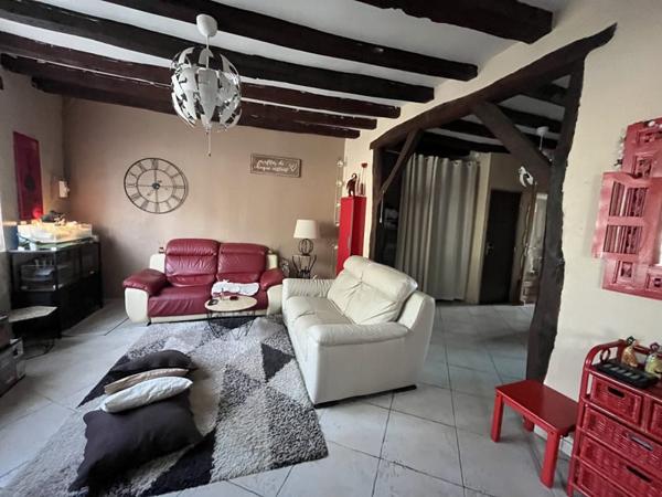 Maison à vendre |  Descartes |  8 pièces | 167 m²