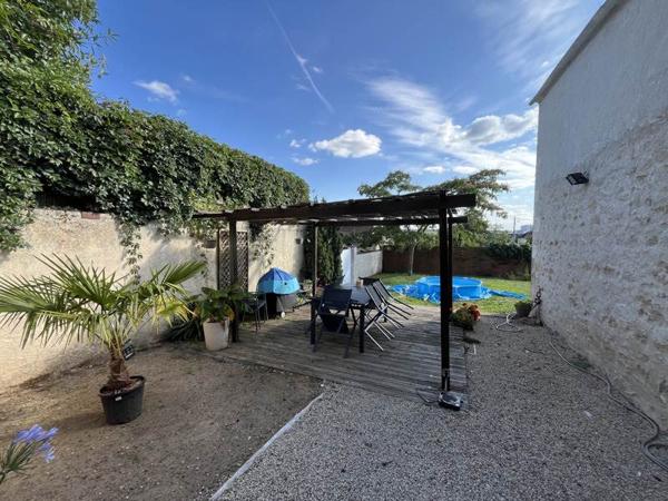 Maison à vendre |  Descartes |  8 pièces | 167 m²