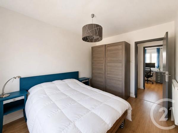 Appartement F4 à vendre  4 pièces - 74 m 2   ST MAX  - 54