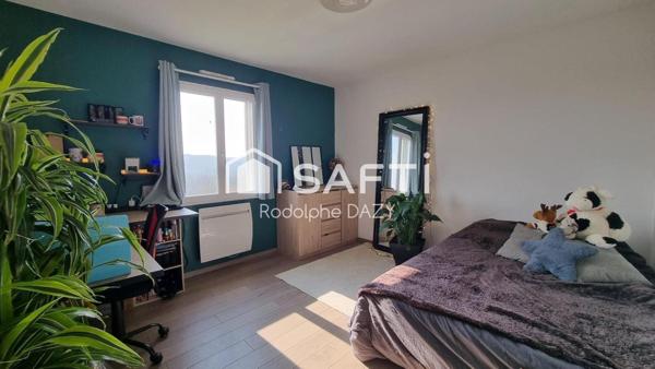 Maison de 210m² avec piscine chauffée