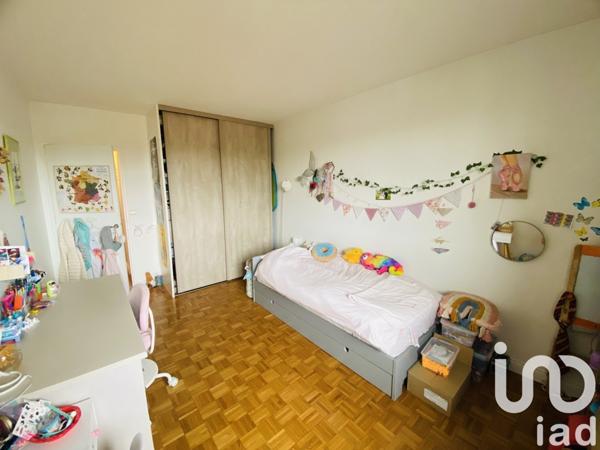 Appartement 4 pièces de 76 m² à Saint-Maur-des-Fossés (94210)