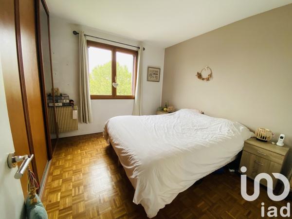 Appartement 4 pièces de 76 m² à Saint-Maur-des-Fossés (94210)