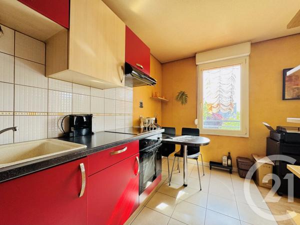Appartement 3 à vendre  3 pièces - 60 m 2   STRASBOURG  - 67