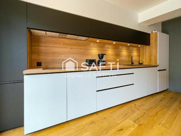 APPARTEMENT D’EXCEPTION AVEC 250 M² D’EXTÉRIEURS