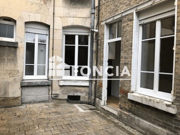 Location Appartement 2 pièces 51.35 m² - 26 RUE CHABAUD Reims 51100