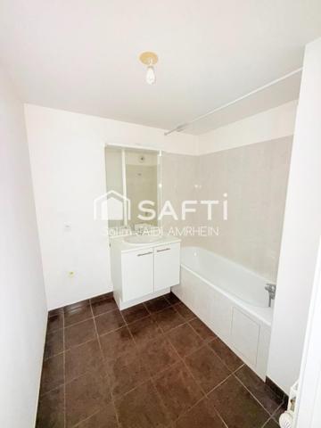 À Brie-Comte-Robert, 3 pièce, balcon, 2 places de parkings