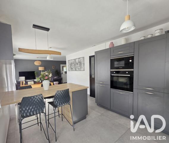 Maison à vendre 6 pièces 150 m² La Rivière-de-Corps