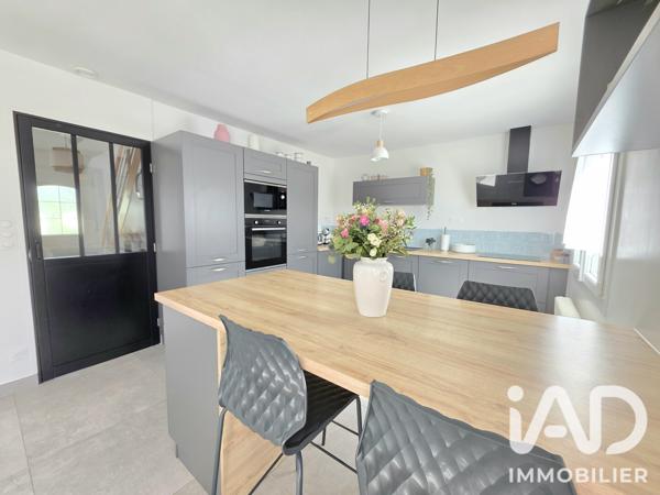 Maison à vendre 6 pièces 150 m² La Rivière-de-Corps