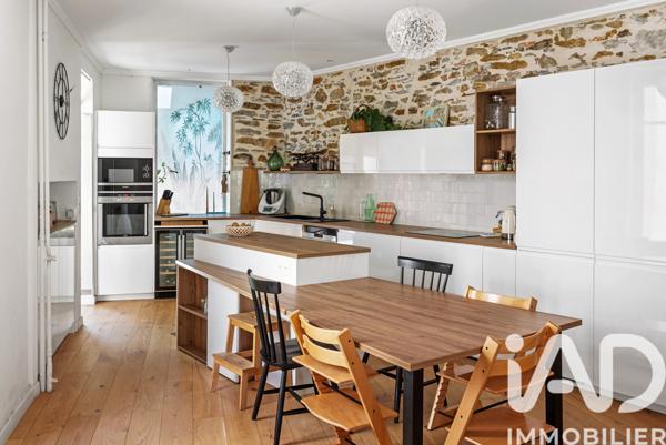Maison à vendre 5 pièces 138 m² Nantes