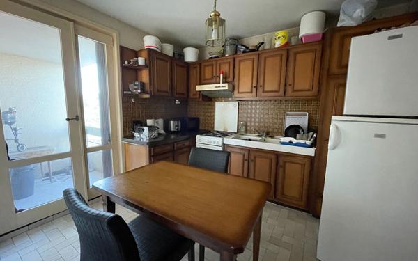 Appartement à vendre    4 pièces • 94 m2 Onet-le-Château