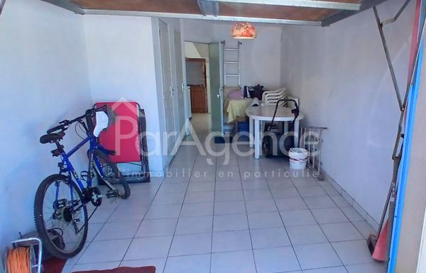 Maison 5 pièces avec jardin intimiste