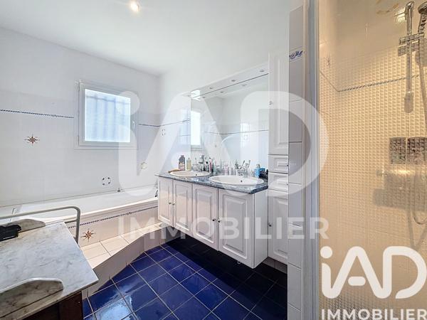 Maison à vendre 7 pièces 187 m² La Rochelle
