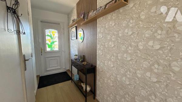 Châlons-en-Champagne - Secteur des hauts de Châlons - Maison individuelle de 5 chambres entière...